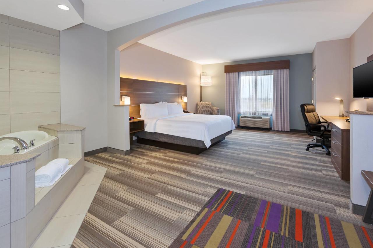 Holiday Inn Express Hotel & Suites Warminster-Horsham By Ihg Rum bild